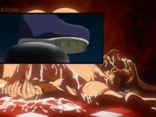 Uly wrestler zartyldap maýyrmak sikiş a süýji anime gyz