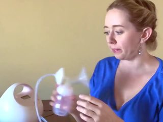 Homely MILF clips how to Pump Milk out of Both Tits.