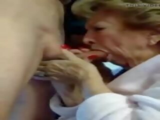 Nonna bavaglio su sborra in suo bocca, gratis xxx video 2b | youporn