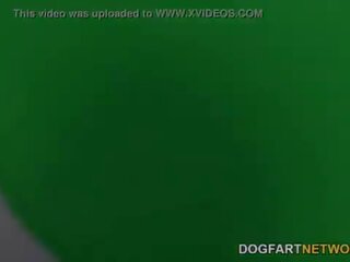 Atrás o cenas com amirah adara em dogfart rede