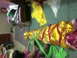 Indický hedvábí bondáž: xnxxx indický x jmenovitý film vid 7b