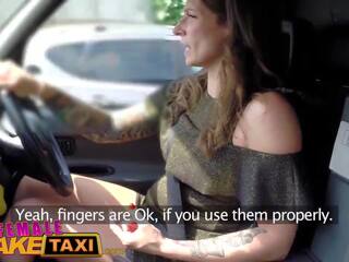 Samice falošný taxi milfka dáva hung gombík lessons v orál | xhamster