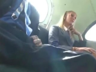 Dandy 171 blond student cfnm distracție pe autobus 1