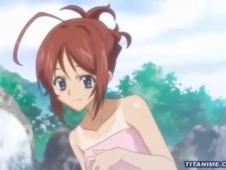 Tóc đỏ hentai trẻ phái nữ được fondled trên cô ấy ưu tú bồn tắm