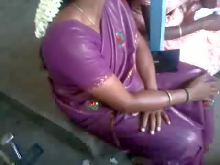 Satin- seide saree tante, kostenlos indisch sex klammer mov 61