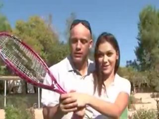 Hardcore adult clip at the tenis court